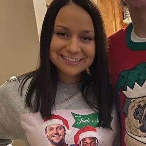 Meet your Posher, Bella